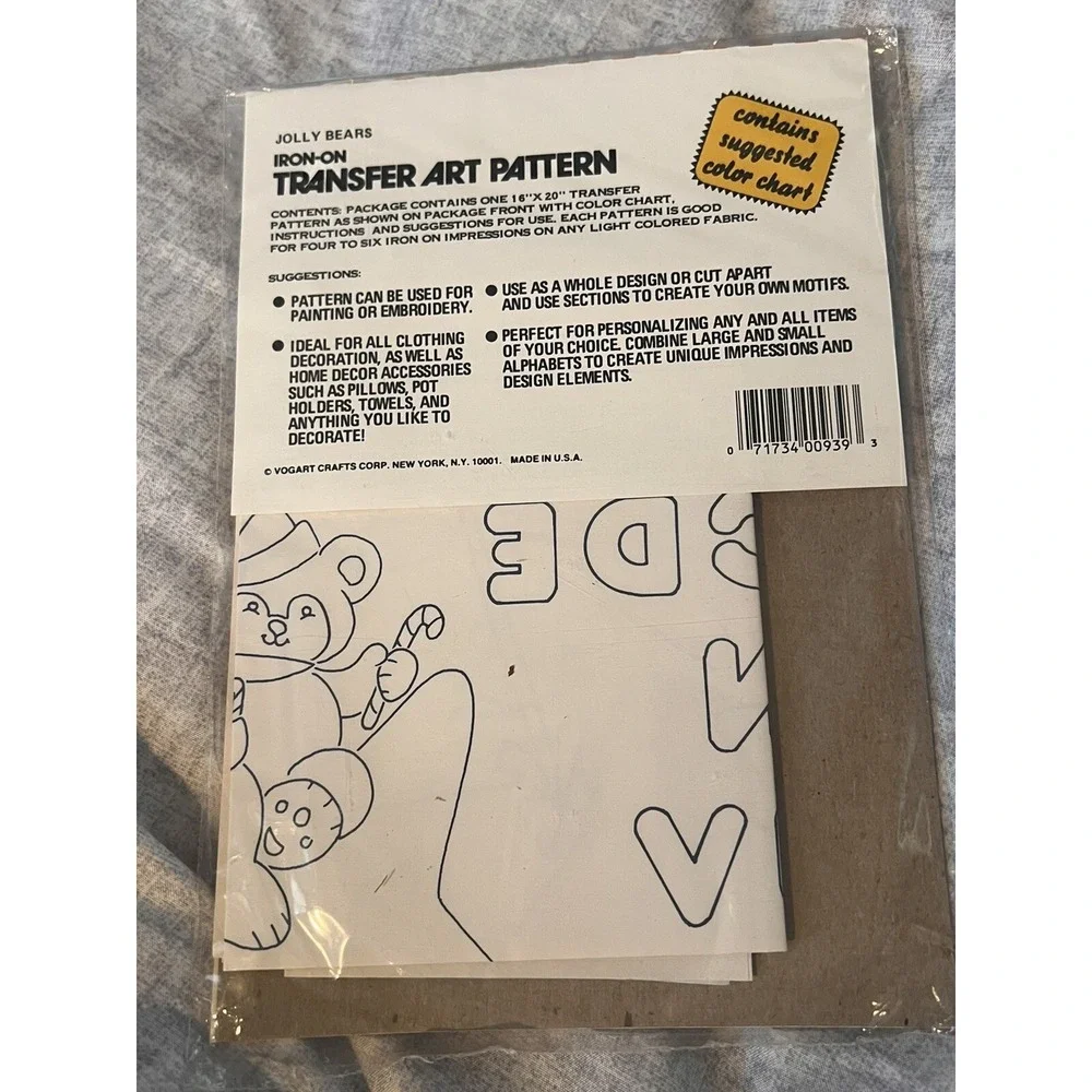 Vogart Iron-On Transfer Art Pattern Christmas Bears 16x20 Vintage‎